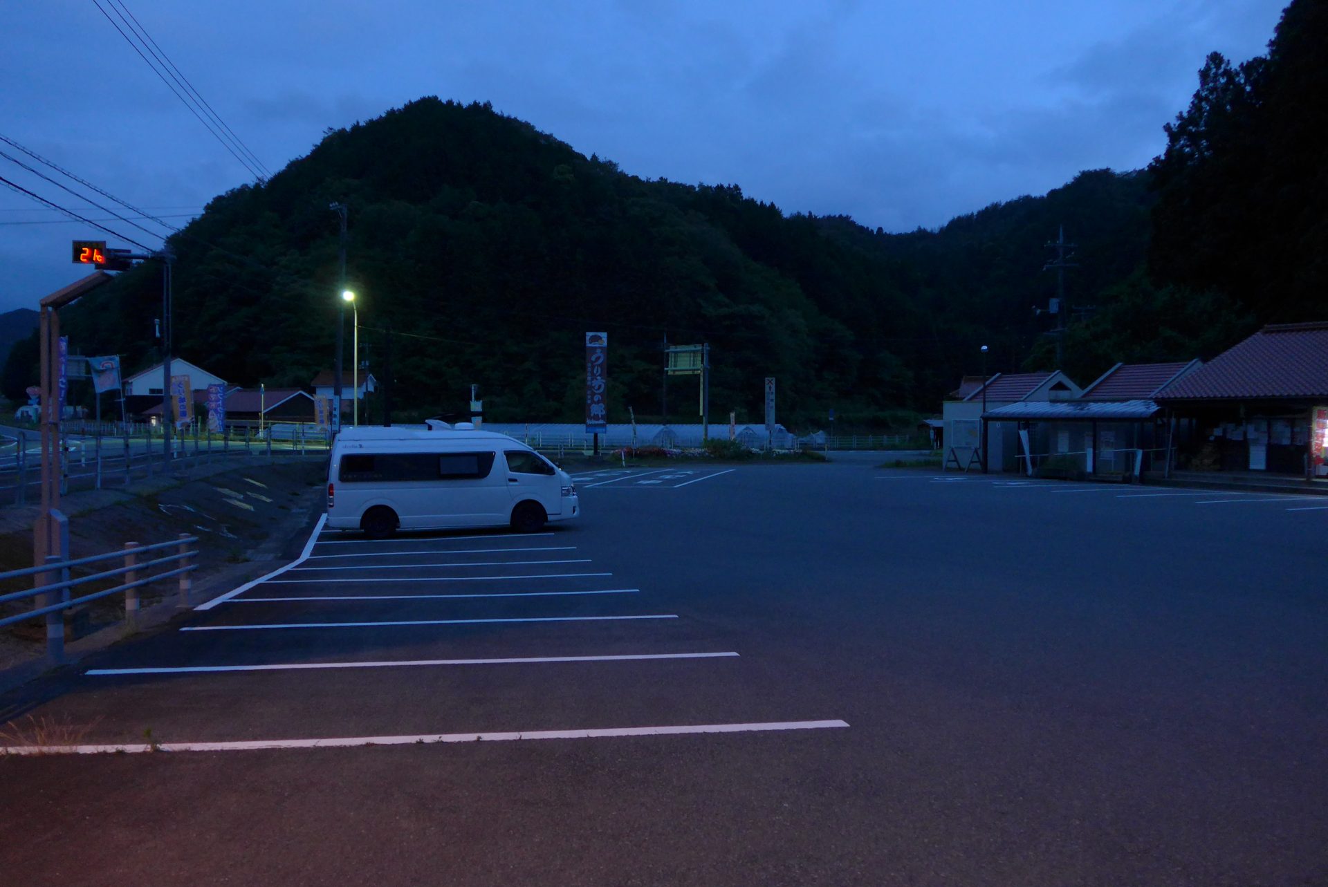 （K）道の駅うり坊の郷の車中泊！夜間は静かで安眠可能なスポット